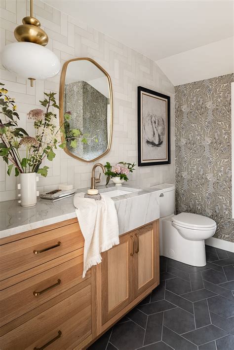 14 Designer-Approved Bathroom Trends Taking Over 2024