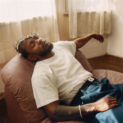 SWIMMING POOLS (DRANK) (EN ESPAÑOL) - Kendrick Lamar - LETRAS.COM
