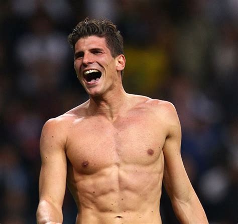 Sixpack-Alarm! | BRAVO