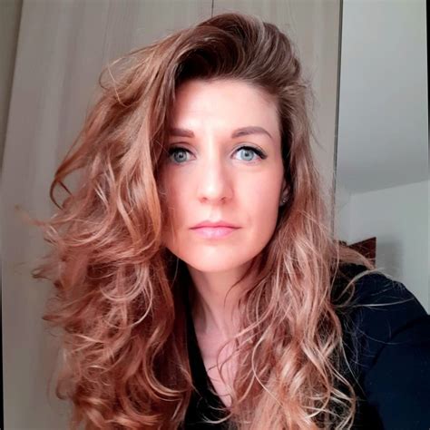 Stefania Ferrero - Responsabile di negozio - OVS S.p.A. | LinkedIn