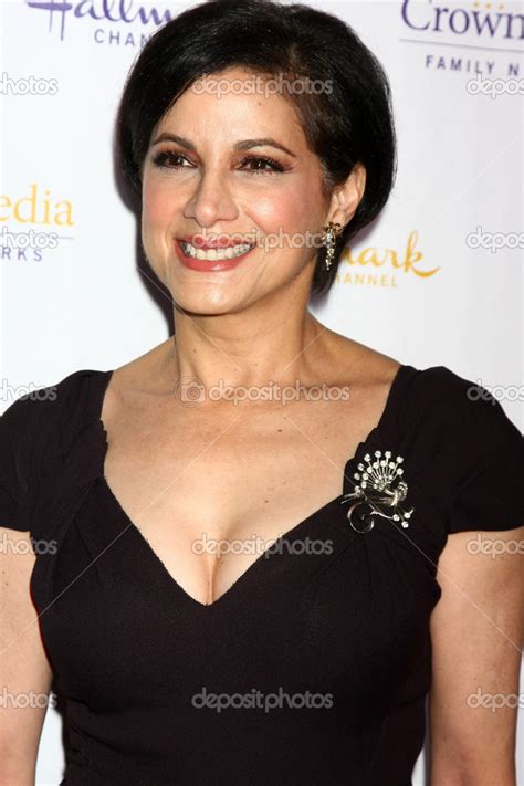 Saundra Santiago – Stock Editorial Photo © Jean_Nelson #18349783