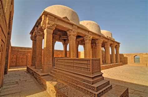 Makli Necropolis - FlyVour