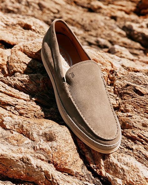 Tod's Official Store: Italian luxury shoes & footwear