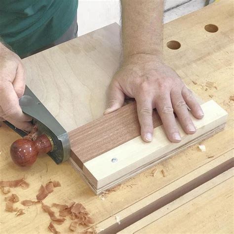 bench hook woodworking plan plan  wood magazine