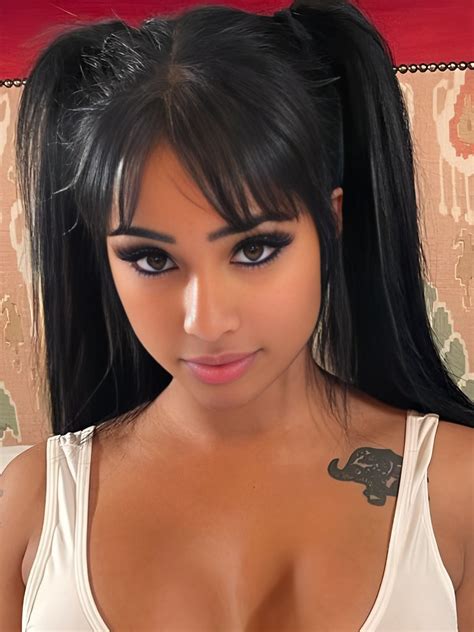 Miss Yasmina Khan Porn