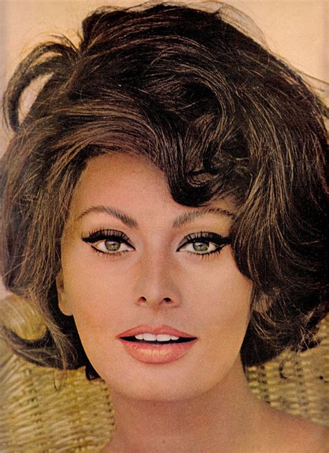 SOPHIA LOREN Photo by Robert Freson. Vintage Ladies Home Journal March