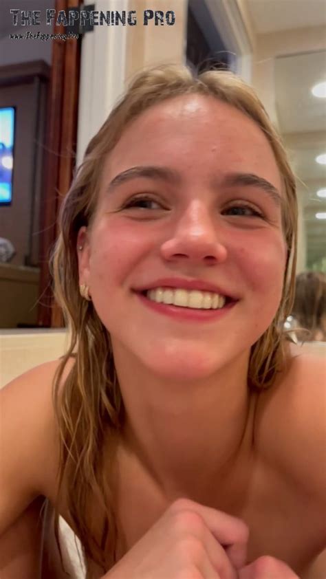 Julianna Brooks Leak- OnlyFans Exposed