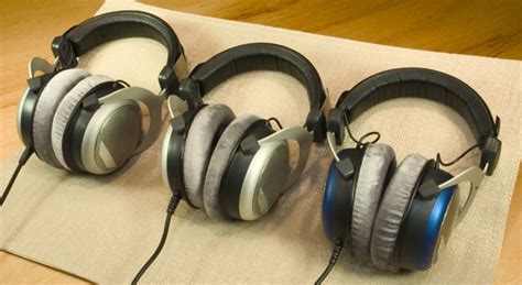 A Comparison of Beyerdynamic DT 880 32 ohm, DT 880 250 ohm, and DT 880 ...