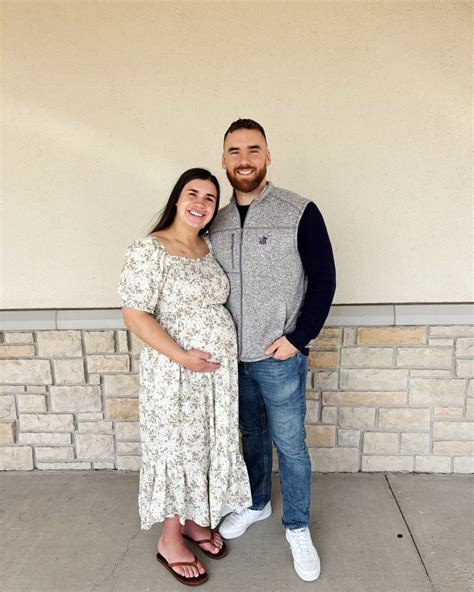 Grace Turk | Mama Lyons and fam hosted the sweetest shower for Baby T