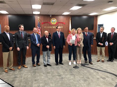 Lisa Sparks (@SparksOCBE) / Twitter