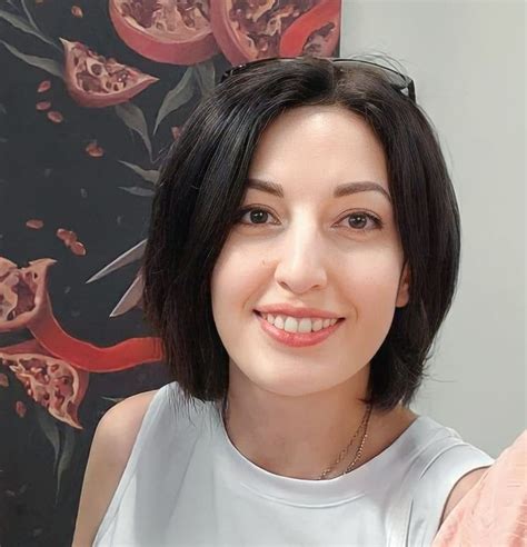 Pin de Anna Manukyan em Anna Manukyan em 2024