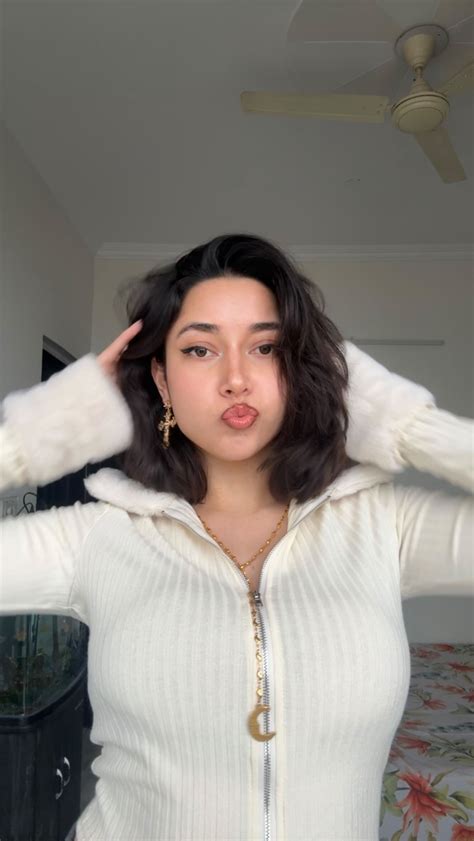 Sarandha Swain (@sarandha_swain) • Instagram photos and videos