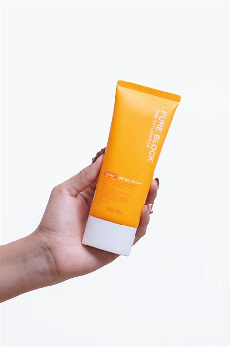 Pure Block Natural Daily Sun Cream 100ml | Chok Chok Beauty | Reviews ...