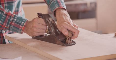 12 Different Types of Woodworking Hand Planes - Pro Tool Guide