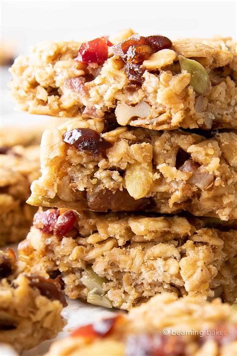 Healthy Oat Breakfast Bars Recipe | Deporecipe.co