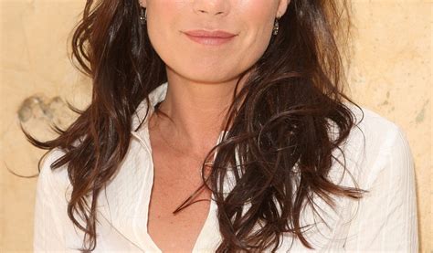Maura Tierney Net Worth in 2023 - Wiki, Age, Weight and Height