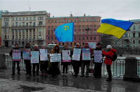 Despite crackdown, some brave Russians continue to demonstrate for ...