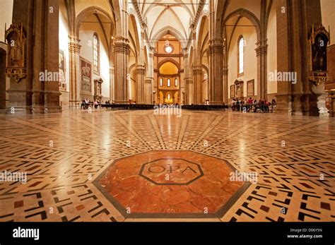 Florence cathedral interior hi-res stock photography and images - Alamy