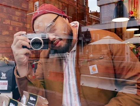 The best cameras for Instagram | John Lewis & Partners