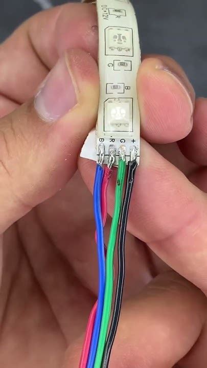 Como Emendar Fita Led - Como emendar fita de LED #shorts #diy #lifehacks #curiosidades - YouTube