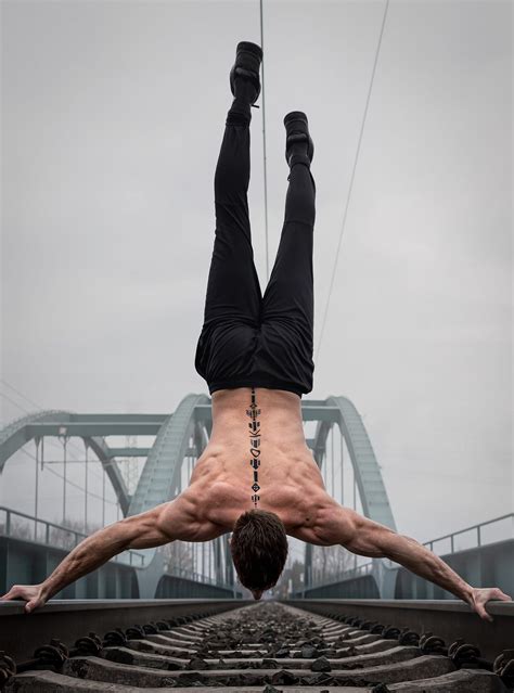 The Only 4 Bodyweight Exercises You Need to Build Your Best Physique