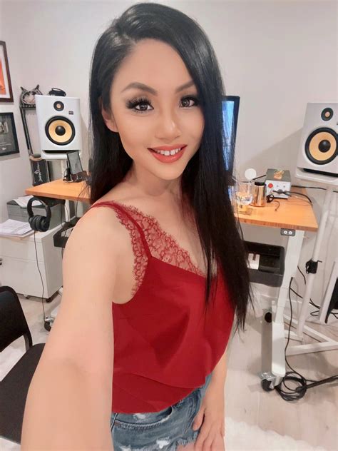 Tina Guo on Twitter: "About to start a Zoom interview with