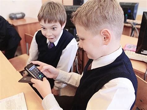 Министерство просвещения запретило использование | Подслушано Губкин