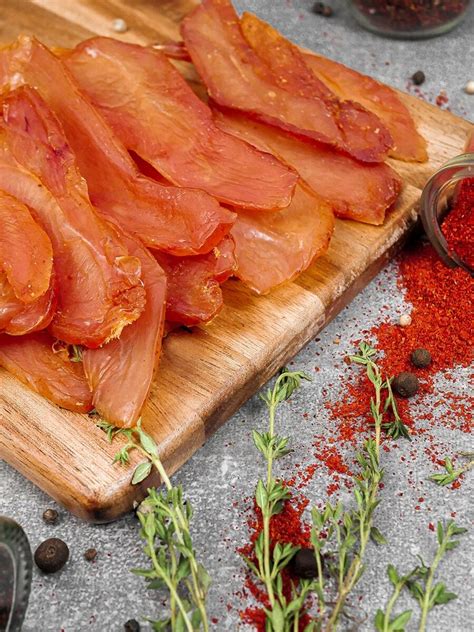 Купить вяленое мясо в реторт пакетах от производителя.