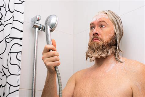 Why Can I Only Grow a Neckbeard? 8 Things To Know – The Beard Club
