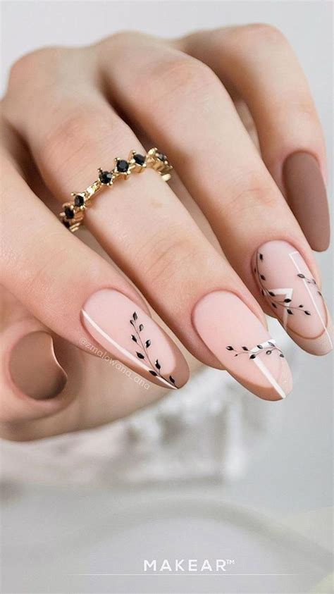 Коричневый маникюр на длинные ногти | Nägel inspiration, Designer nägel ...