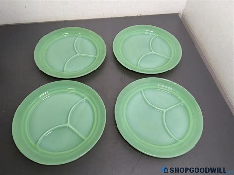 4 Vintage Jadeite Fire King Divided Plates | ShopGoodwill.com