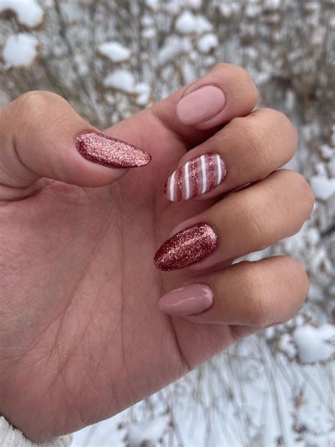 Winter Nail Inspo