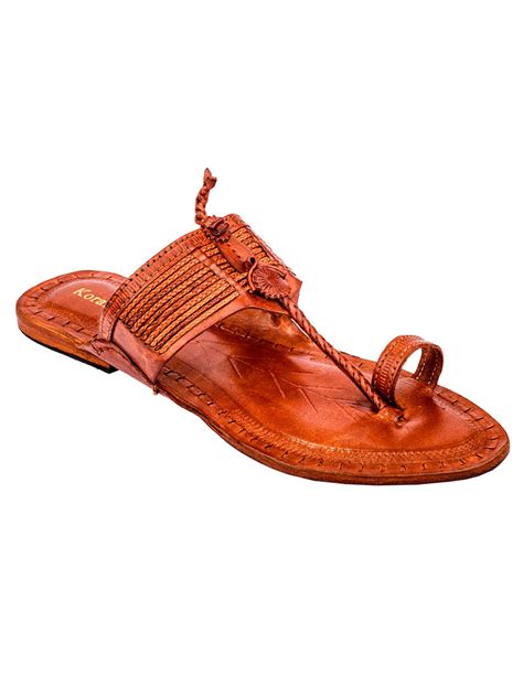 Handcrafted Kolhapuri Chappals of Maharashtra – The Cultural Heritage ...