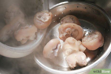 how to cook pig feet in the oven