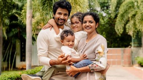 Sivakarthikeyan Treats Fans With Adorable Family Pics on Son Gugan’s ...