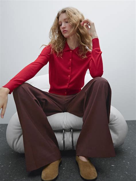 Knitted cardigan 100% wool · Red · Sweaters And Cardigans | Massimo Dutti