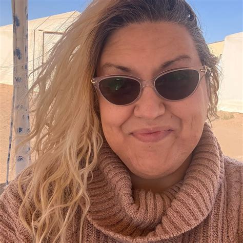 Nicole M Ward