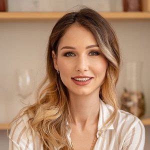 Александра Вальд