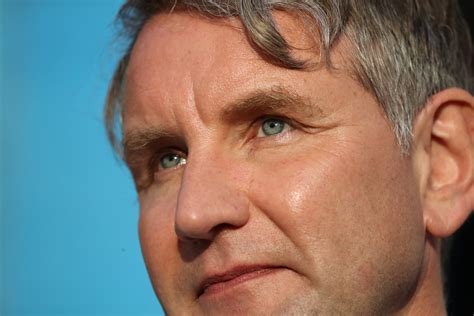 Höckes Ideologie steht im Widerspruch zum Christentum | Corrigenda