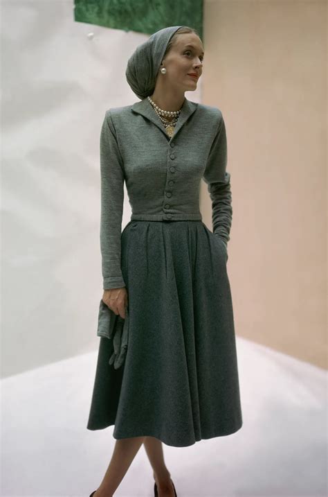 What Fashion Looked Like in Vogue in 1946—The Year of the Costume ...