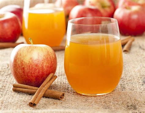 Homemade Fresh Apple Juice Recipe | FoodieWish