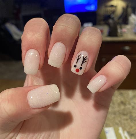 Christmas nails - How Can This