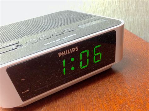 Free Images : technology, alarm clock, decor, radio, digital clock ...