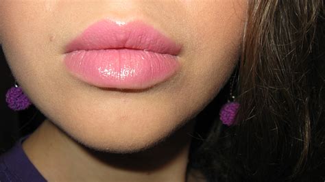 Me..You..We.. ---> Atram world;): AVON Szminka LUXE