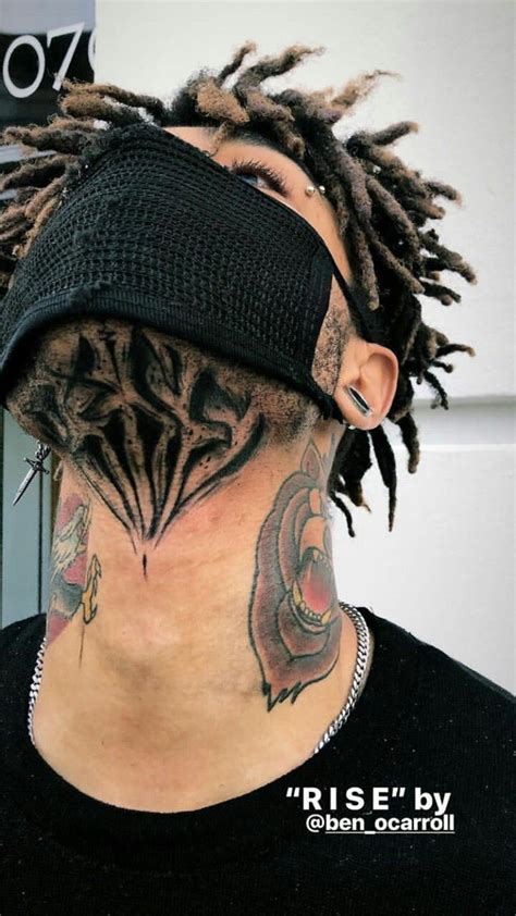Scarlxrd 2024: Girlfriend, net worth, tattoos, smoking & body facts ...