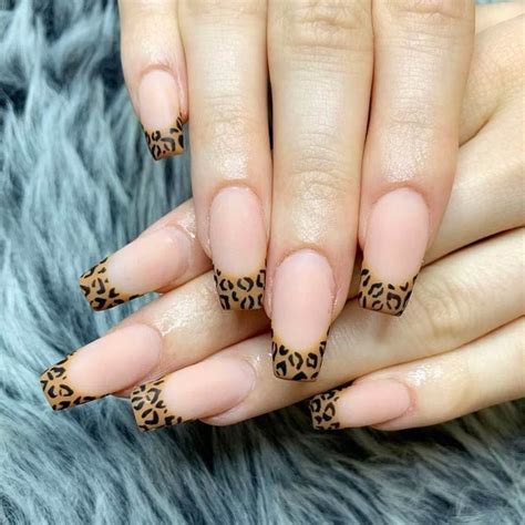 43 Best French Manicure, Tips and Techniques | Naglar, Nagel inspo ...