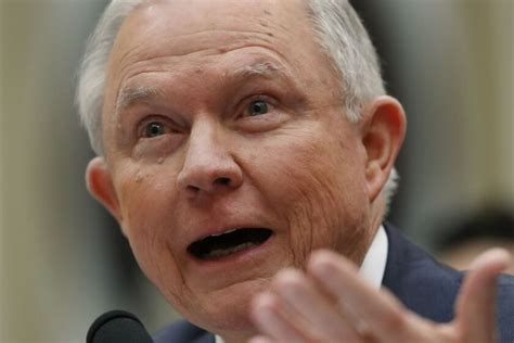 AG Sessions heading to Supreme Court over Chicago's sanctuary city ...