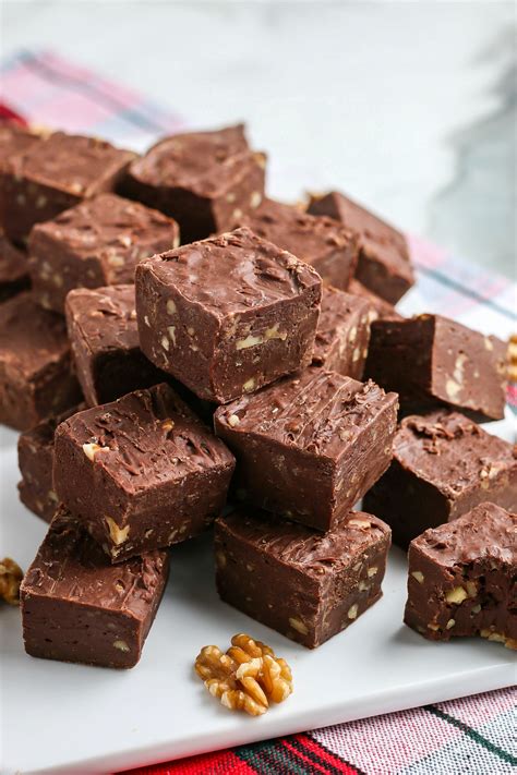 Easy Chocolate Fudge Recipe - Easy Budget Recipes