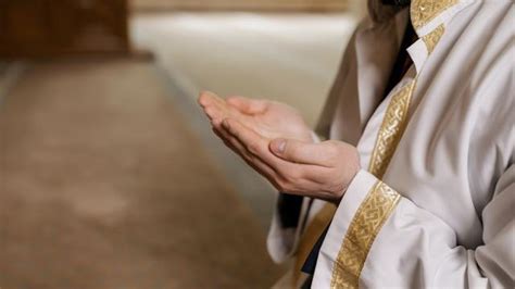 bacaan dzikir setelah sholat fardhu lengkap beserta artinya islami