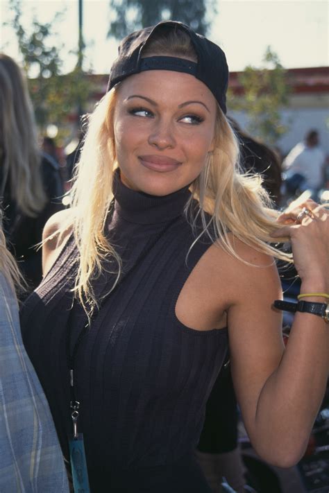 Pamela Anderson ist die Queen von Y2K: Das beweisen ihre schönsten